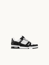 LOUIS VUITTON Black Trainer