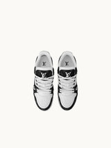 LOUIS VUITTON Black Trainer